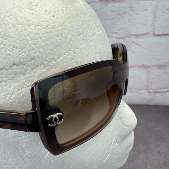Chanel Vintage Y2K Rectangular 5065 Brown Sunglasses - Picture 3 of 12
